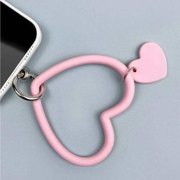 Heart Design Phone Lanyard With Fixing Card - Picture 2 of 3